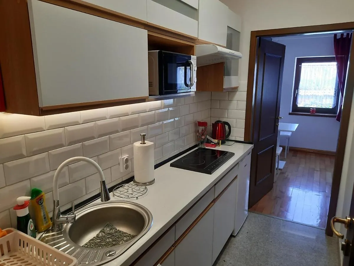Apartments Anagora I Rijeka 0*,  Kroatien